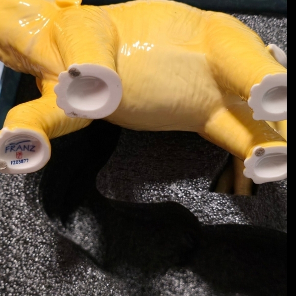 Franz Porcelain Elephants FZ0387 $130 or Best Offer - Picture 6 of 8